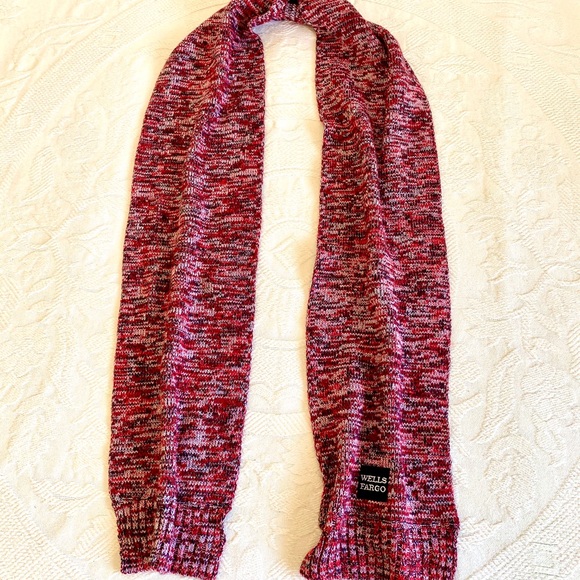 OSU-colored Custom Scarf - Picture 6 of 6